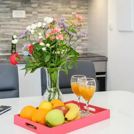 Darka 3 Apartamento